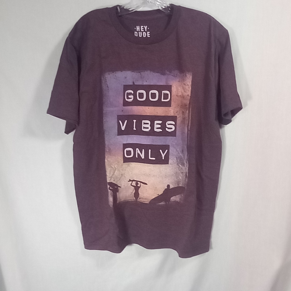 Hey Dude Men's Maroon "Good Vibes Only" Short Sleeve Tee Size L NWT